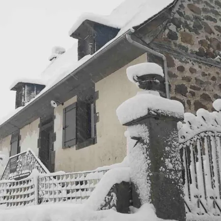 La Ferme Du Liaumiers Saint-Cirgues-de-Jordanne