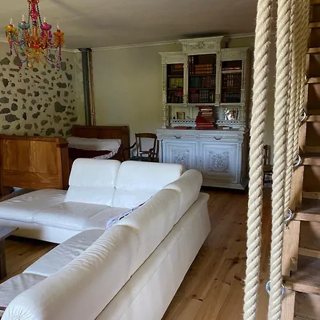 La Ferme Du Liaumiers * Saint-Cirgues-de-Jordanne