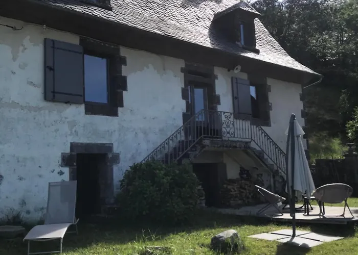 La Ferme Du Liaumiers Saint-Cirgues-de-Jordanne